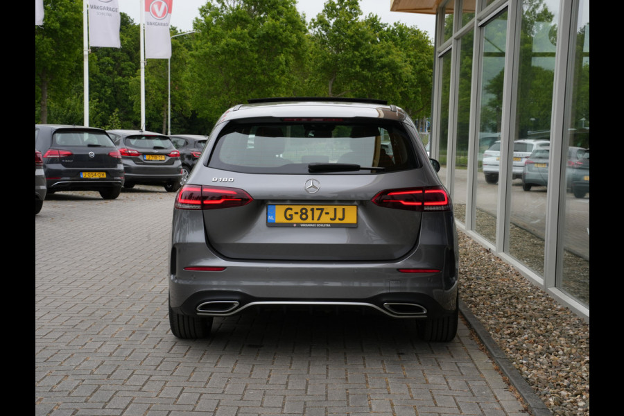 Mercedes-Benz B-Klasse 180 Business Solution AMG Automaat | Panoramadak | Navigatie | LED