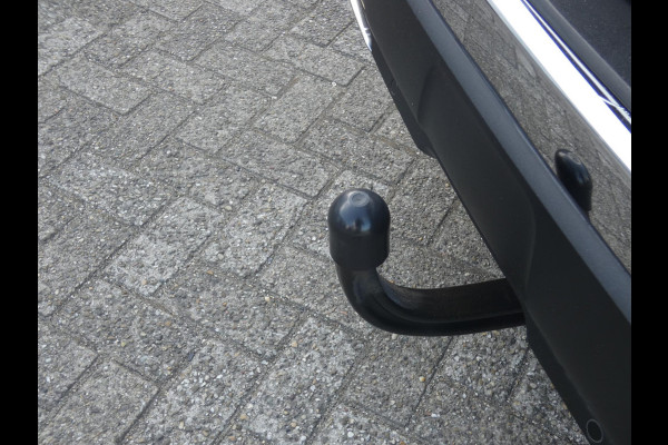 Peugeot 3008 1.6 e-THP GT Line | TREKHAAK | LEDEREN BEKLEDING |