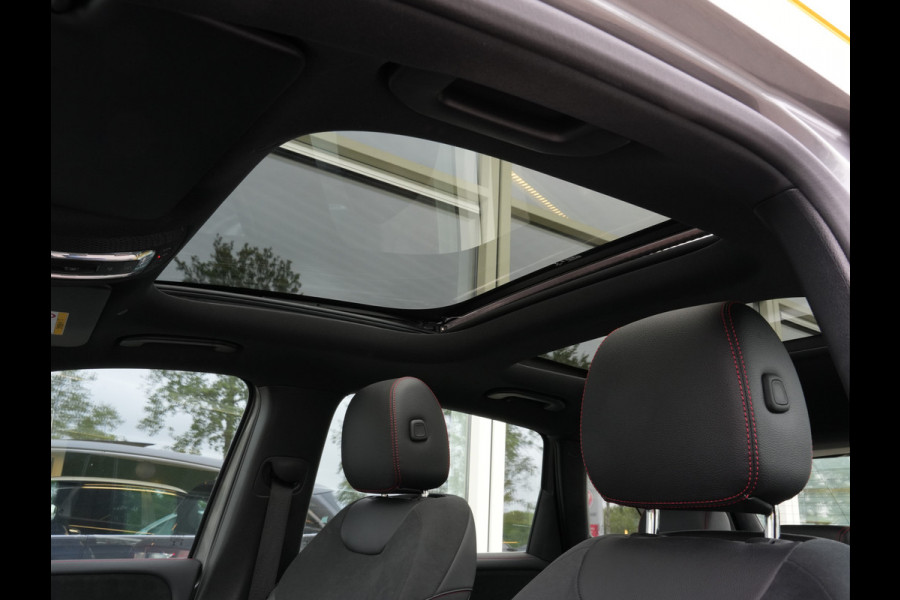 Mercedes-Benz B-Klasse 180 Business Solution AMG Automaat | Panoramadak | Navigatie | LED