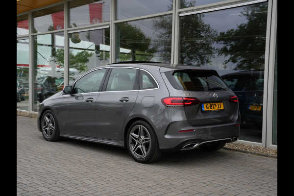 Mercedes-Benz B-Klasse 180 Business Solution AMG Automaat | Panoramadak | Navigatie | LED