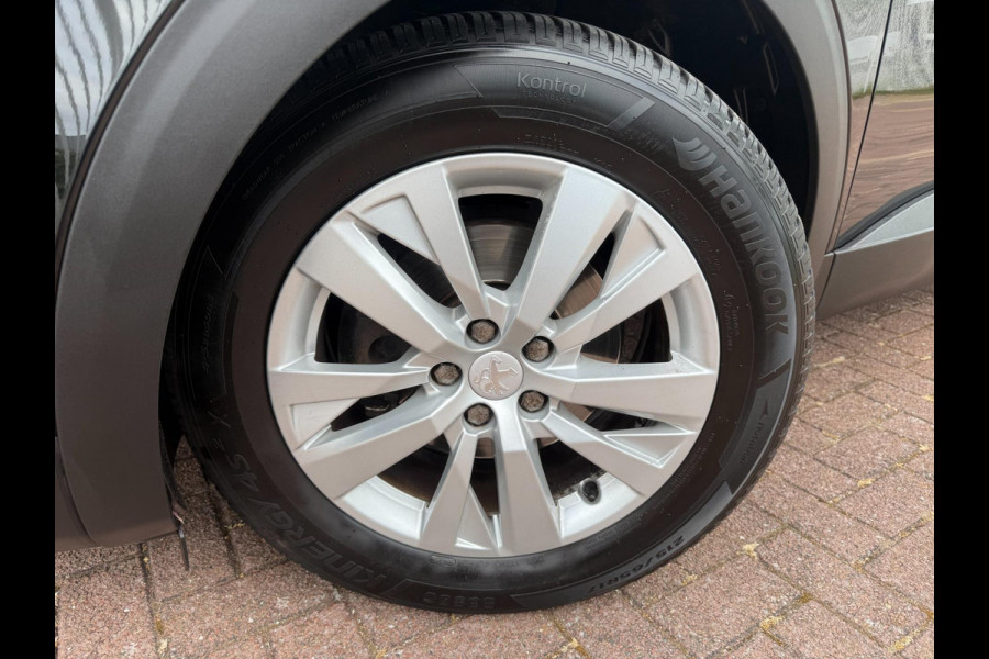 Peugeot 3008 1.2 PureTech Blue Lease Exe | Navi | Cruise