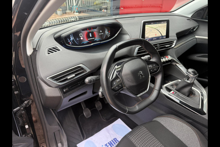 Peugeot 3008 1.2 PureTech Blue Lease Exe | Navi | Cruise