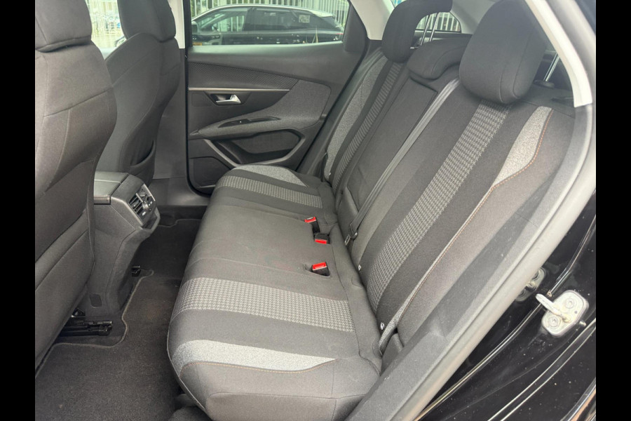 Peugeot 3008 1.2 PureTech Blue Lease Exe | Navi | Cruise