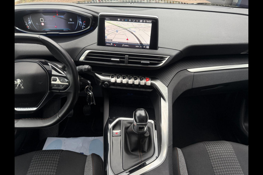 Peugeot 3008 1.2 PureTech Blue Lease Exe | Navi | Cruise