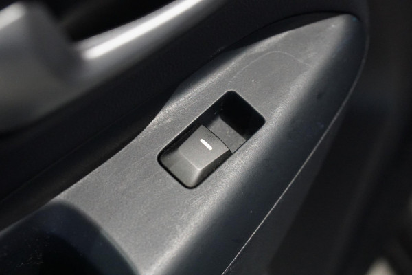Kia Rio 1.2 CVVT ExecutiveLine + CAMERA / NAVIGATIE / STOELVERWARMING