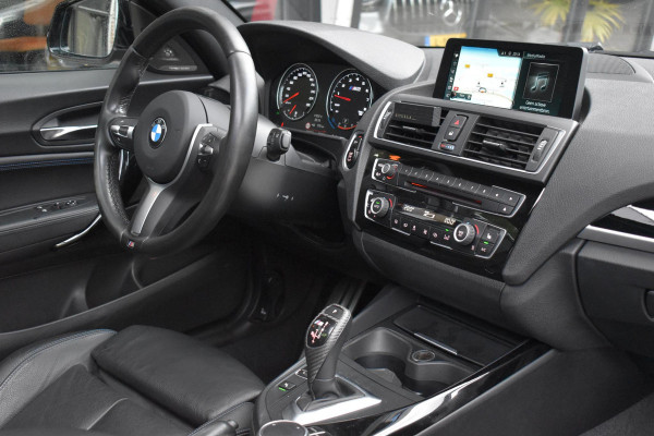 BMW 1-serie M140i xDrive High Executive Pano Camera H/K Leder Elekstoel