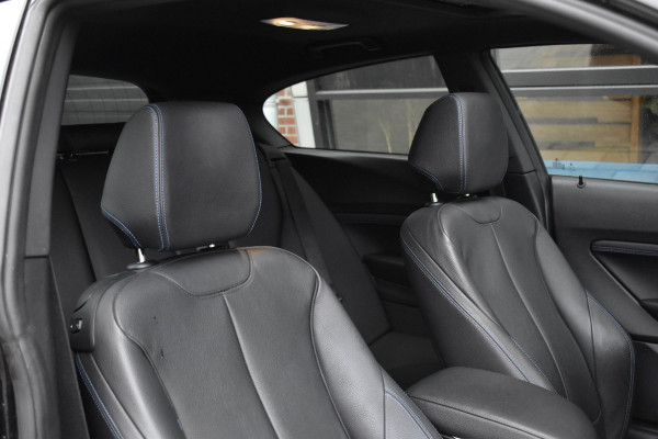 BMW 1-serie M140i xDrive High Executive Pano Camera H/K Leder Elekstoel
