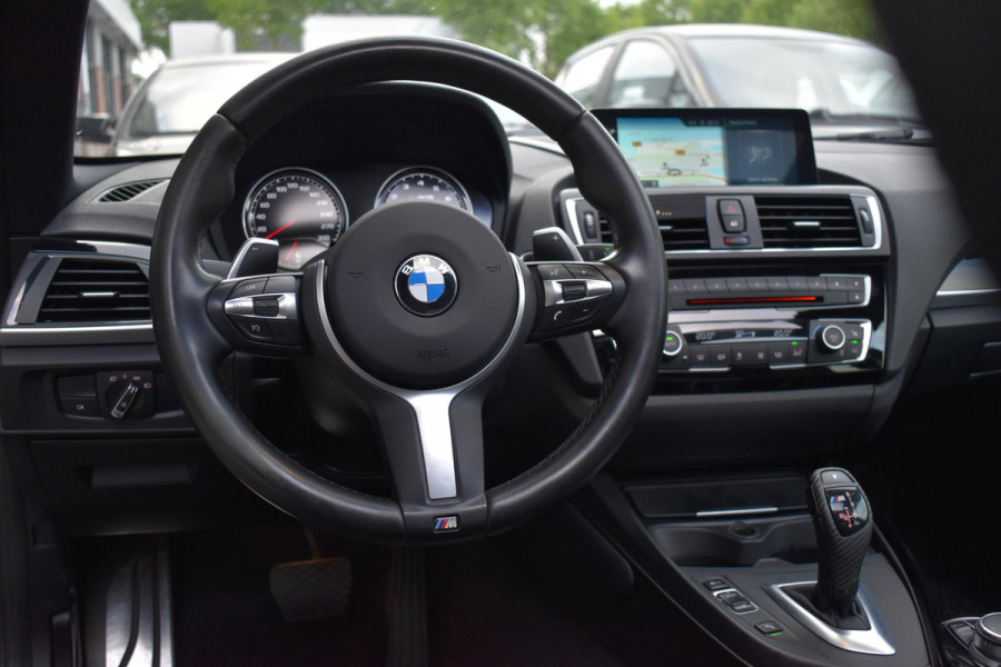 BMW 1-serie M140i xDrive High Executive Pano Camera H/K Leder Elekstoel