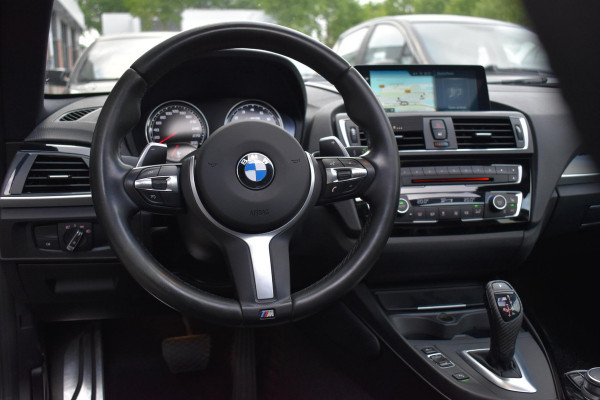 BMW 1-serie M140i xDrive High Executive Pano Camera H/K Leder Elekstoel