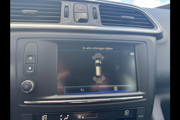 Renault Kadjar 1.2 TCe Limited Navigatie Led Trekhaak PDC Clima