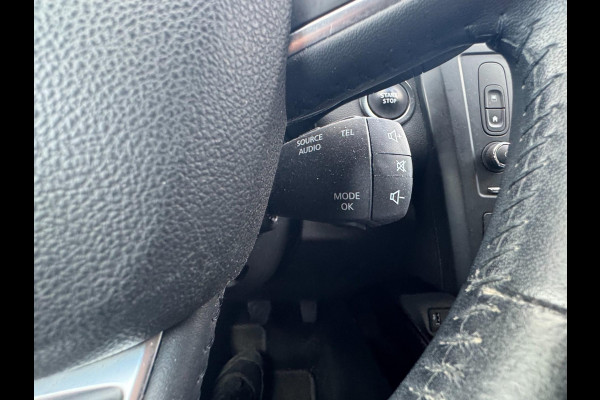 Renault Kadjar 1.2 TCe Limited Navigatie Led Trekhaak PDC Clima