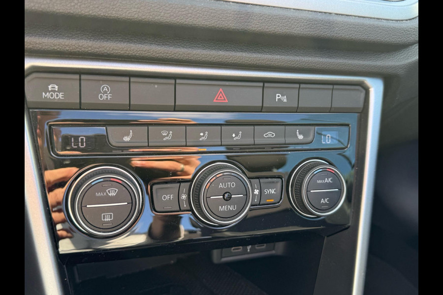 Volkswagen T-Roc Cabrio 1.5 TSI Style 150pk Automaat | Adaptieve Cruise | Stoelverwarming | Digitale Cock pit | Dealer onderhouden | Dodehoeksensoren