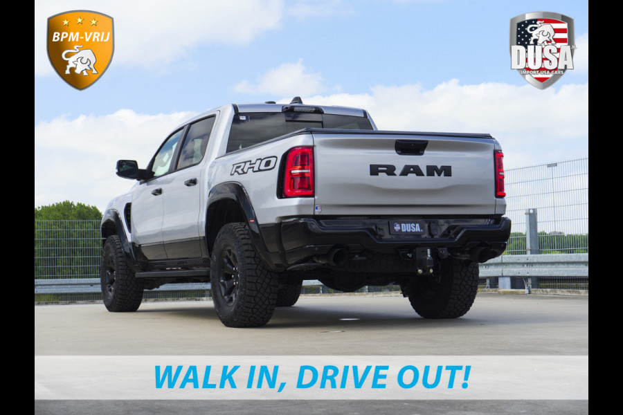 Dodge Ram | RHO | 3.0L Twin-Turbo I6 | 4x4 | Crew Cab Night Edtion | Panoramadak | 14,4-inch Touchscreen | Passenger Display | Getoonde accessoires zijn verkrijgbaar tegen meerprijs