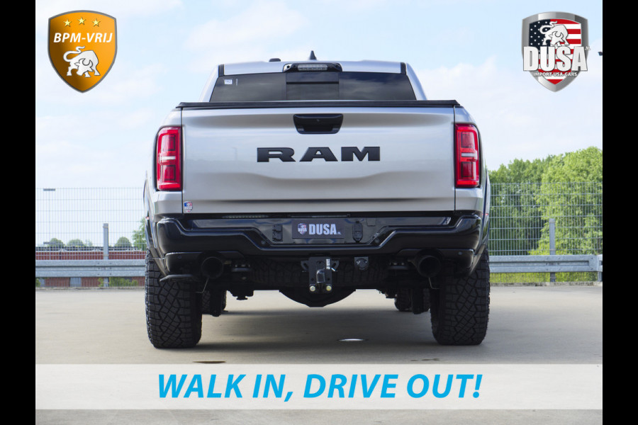 Dodge Ram | RHO | 3.0L Twin-Turbo I6 | 4x4 | Crew Cab Night Edtion | Panoramadak | 14,4-inch Touchscreen | Passenger Display | Getoonde accessoires zijn verkrijgbaar tegen meerprijs