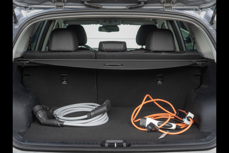 Kia e-Niro DynamicPlusLine 64 kWh | Navigatie | Stoel en stuurverwarming |