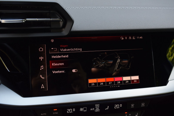 Audi A3 Sportback 45 TFSI e S-line Competition | Pano | Massage | Sfeer | Camera