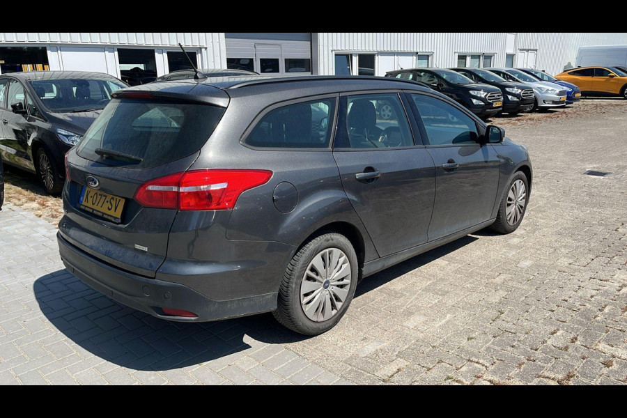Ford FOCUS Wagon 1.0 Titanium | Stoelverwarming | Cruise control