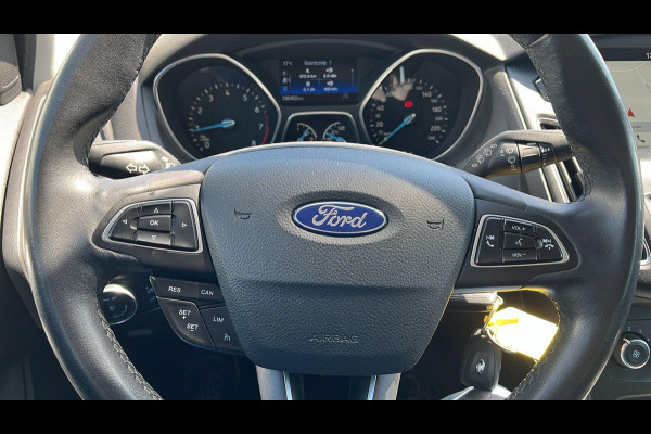 Ford FOCUS Wagon 1.0 Titanium | Stoelverwarming | Cruise control