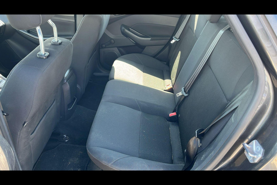 Ford FOCUS Wagon 1.0 Titanium | Stoelverwarming | Cruise control