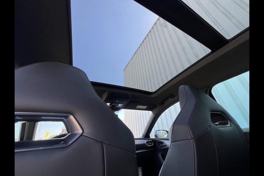 CUPRA Leon Sportstourer 1.4 e-Hybrid VZ Copper Edition 244pk | Panoramadak | Adaptieve Cruise | Matrix Led | Stoelverwarming