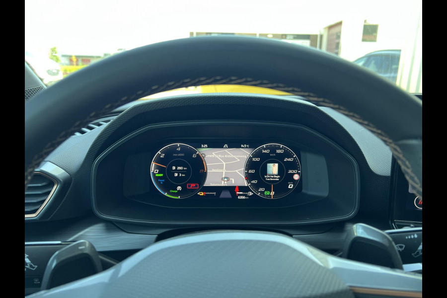 CUPRA Leon Sportstourer 1.4 e-Hybrid VZ Copper Edition 244pk | Panoramadak | Adaptieve Cruise | Matrix Led | Stoelverwarming