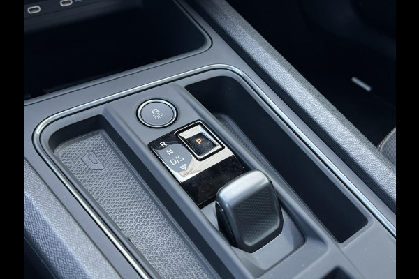 CUPRA Leon Sportstourer 1.4 e-Hybrid VZ Copper Edition 244pk | Panoramadak | Adaptieve Cruise | Matrix Led | Stoelverwarming