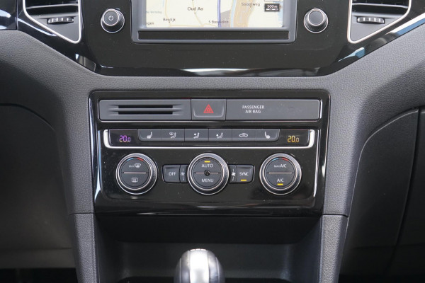 Volkswagen Golf Sportsvan 1.4 TSI Highline / Navi / Park Pilot / Bluetooth / Led / Vol opties / 87dkm!