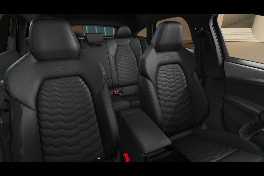 Audi A6 Sportback e-tron S edition performance 100 kWh adaptive luchtvering, omgevingscamera's, adaptive cruise control, leder interieur, winterpakket, privacy glass