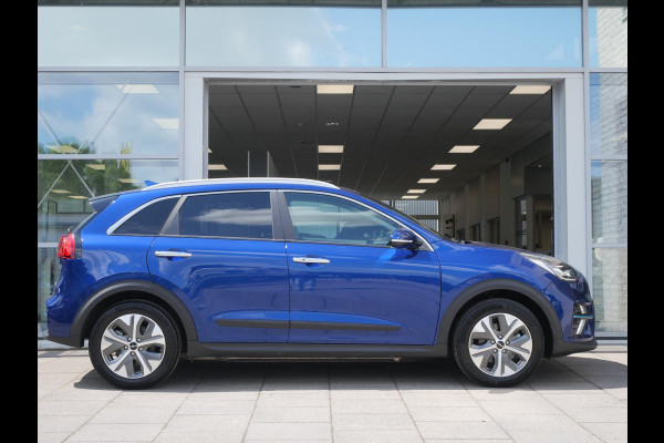 Kia e-Niro ExecutiveLine 64 kWh | Cruise | Clima | Camera | Navi | Stoelverwarming-ventilatie |