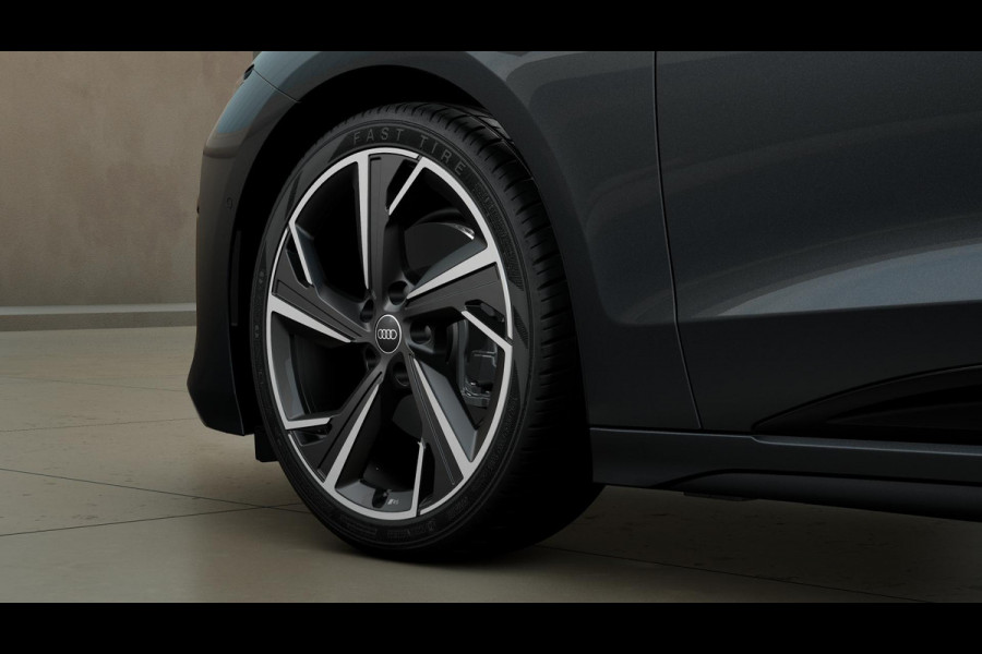 Audi A6 Sportback e-tron S edition 83 kWh adaptive luchtvering, adaptive cruisecontrol, oled achterlichten, omgevingscamera's, privacy glass, LM velgen 21", winterpakket