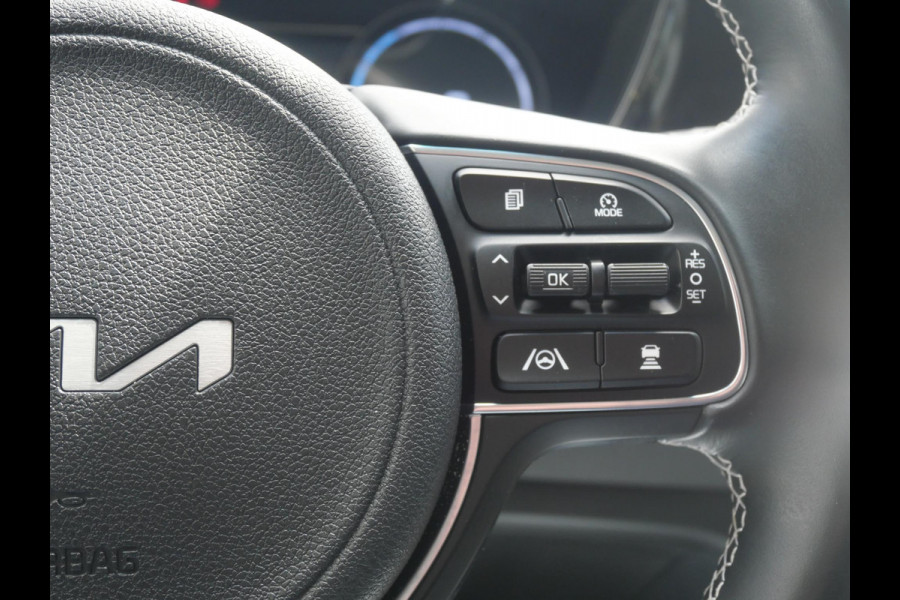 Kia e-Niro ExecutiveLine 64 kWh | Cruise | Clima | Camera | Navi | Stoelverwarming-ventilatie |