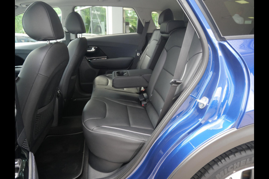 Kia e-Niro ExecutiveLine 64 kWh | Cruise | Clima | Camera | Navi | Stoelverwarming-ventilatie |