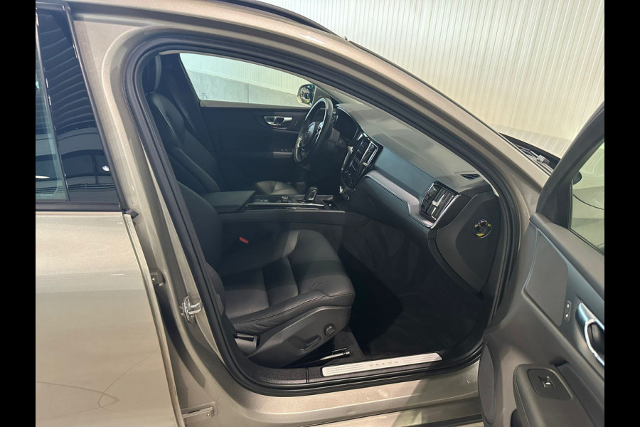 Volvo V60 Aut. B3 Momentum Advantage ACC Keyless Drive 163pk
