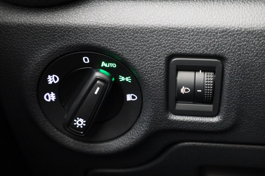 Škoda Fabia Monte Carlo 1.0 TSI 115 pk 7 versn. DSG | Adaptive Cruise | Blind Spot | Apple Carplay | Verwarmde stoelen