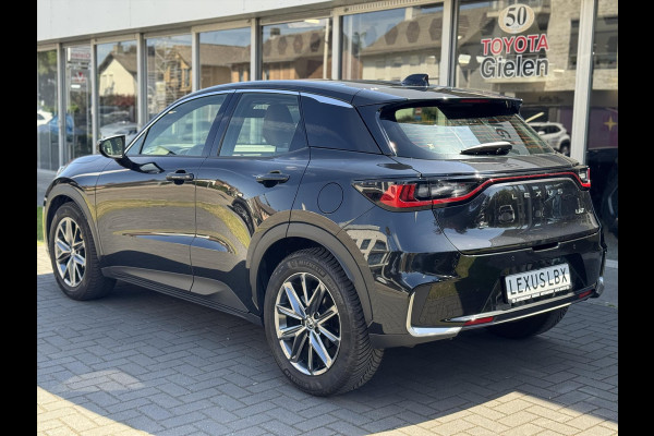 Lexus LBX 1.5 Hybrid Elegant | Eerste eigenaar, Stoel + Stuurverwarming, 18 inch, Dodehoekherkenning, Parkeersensoren
