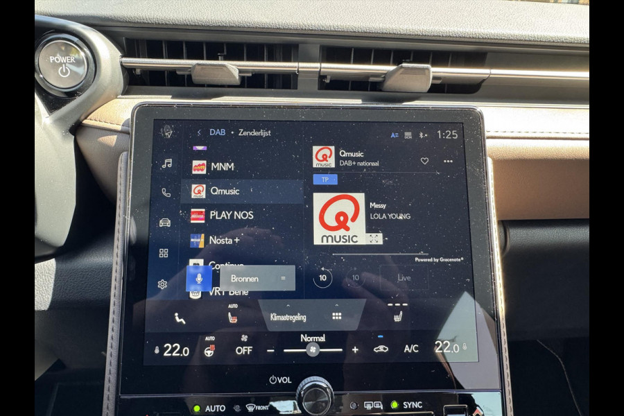 Lexus LBX 1.5 Hybrid Elegant | Eerste eigenaar, Stoel + Stuurverwarming, 18 inch, Dodehoekherkenning, Parkeersensoren