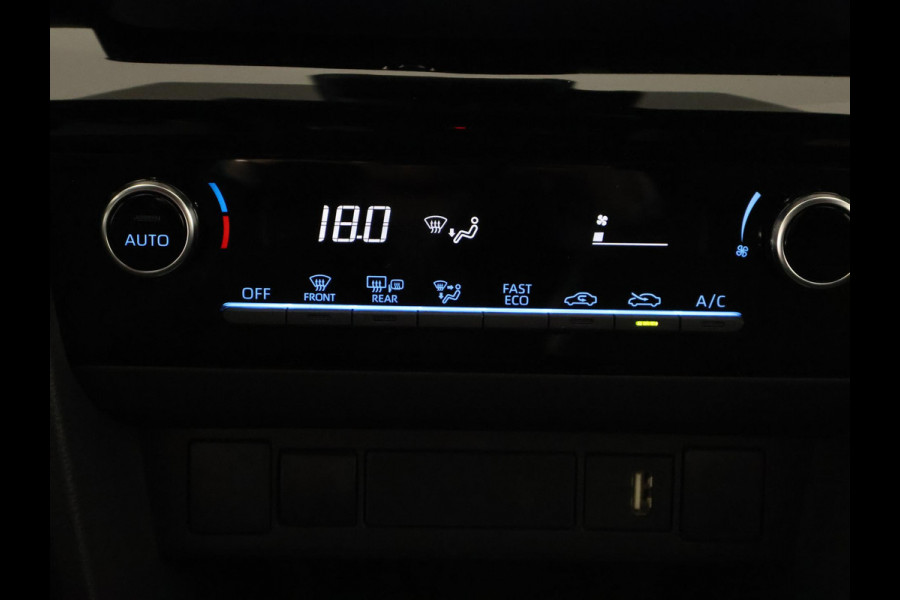 Toyota Yaris Cross 1.5 Hybrid Dynamic Sport | Navigatie | Apple Carplay & AndroidAUTO | Garantie tot 01-2033