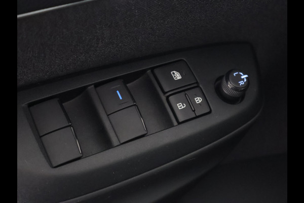 Toyota Yaris Cross 1.5 Hybrid Dynamic Sport | Navigatie | Apple Carplay & AndroidAUTO | Garantie tot 01-2033