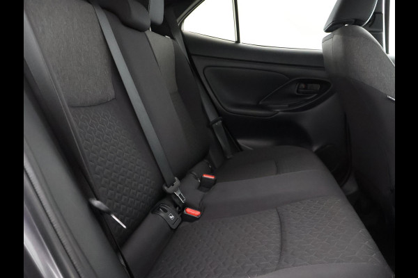 Toyota Yaris Cross 1.5 Hybrid Dynamic Sport | Navigatie | Apple Carplay & AndroidAUTO | Garantie tot 01-2033