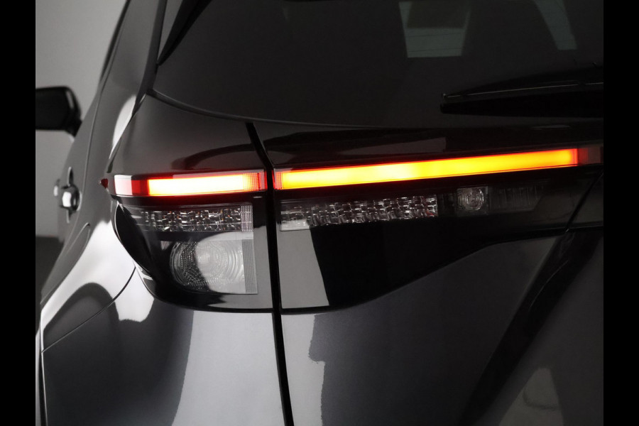 Toyota Yaris Cross 1.5 Hybrid Dynamic Sport | Navigatie | Apple Carplay & AndroidAUTO | Garantie tot 01-2033