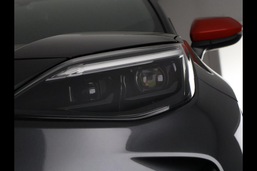 Toyota Yaris Cross 1.5 Hybrid Dynamic Sport | Navigatie | Apple Carplay & AndroidAUTO | Garantie tot 01-2033