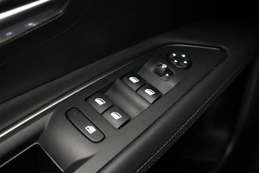Peugeot 3008 1.2 PureTech Allure |Leder|Camera|