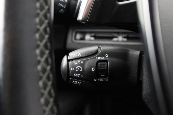 Peugeot 3008 1.2 PureTech Allure |Leder|Camera|