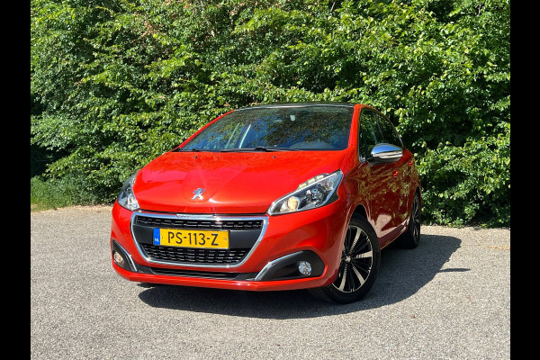Peugeot 208 1.2 PureTech Allure | Pano + Cruise + Navi |