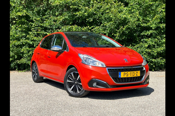 Peugeot 208 1.2 PureTech Allure | Pano + Cruise + Navi |