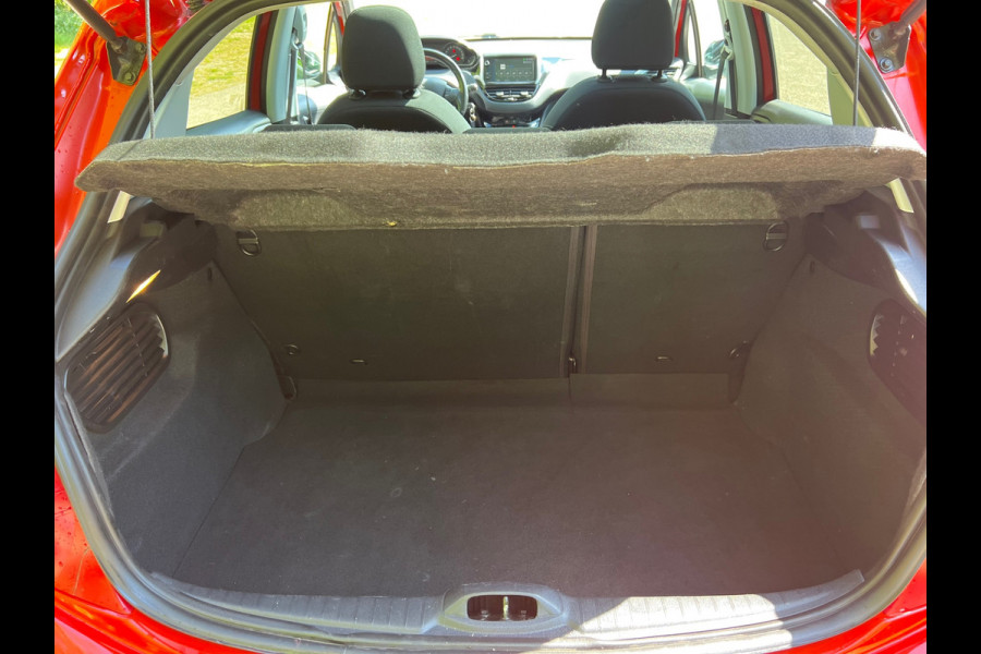 Peugeot 208 1.2 PureTech Allure | Pano + Cruise + Navi |