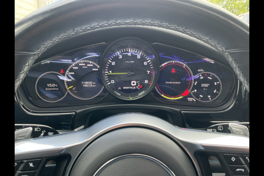 Porsche Panamera 2.9 4 E-Hybrid 467PK TECHART Grand GT Nr046 Sport Turismo PASM