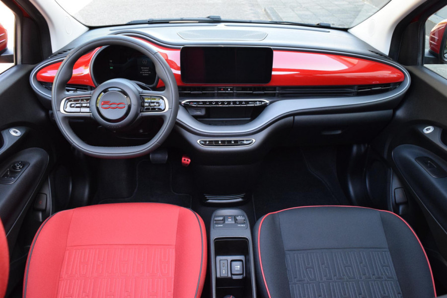 Fiat 500C RED 42 kWh