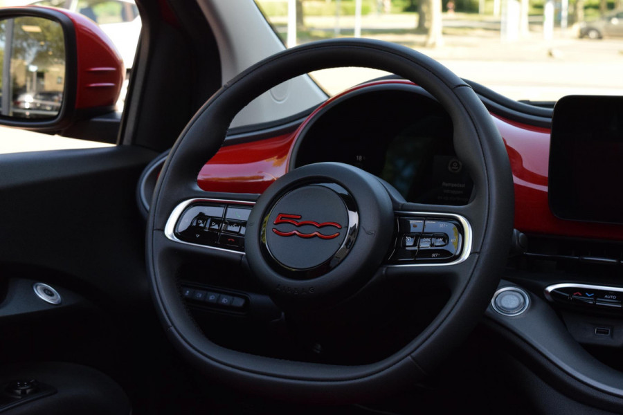 Fiat 500C RED 42 kWh