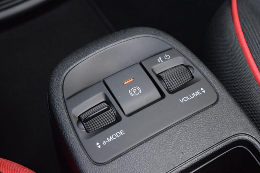 Fiat 500C RED 42 kWh